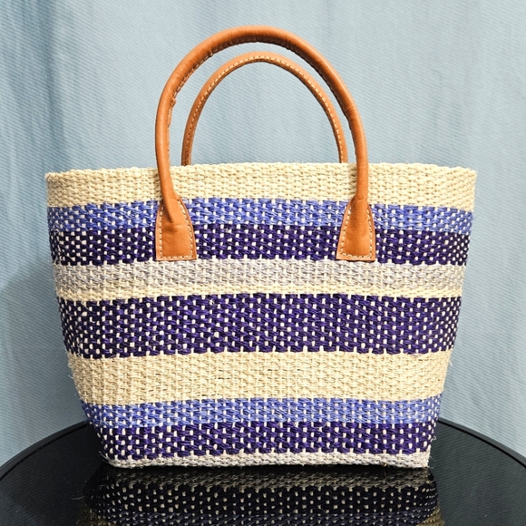 NWT BujiBaha by Hat Attack Straw Small Provence Tote Blues Stripes - Picture 2 of 9